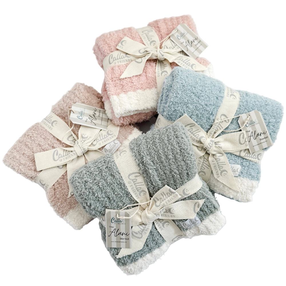 Calla & Friends Polyester Alani Blanket (Toddler) - 30" x 38"